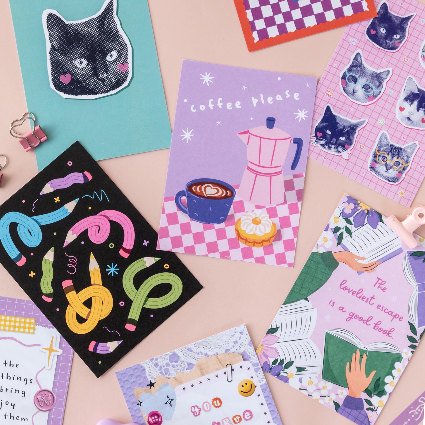 Halftone Black Cat Postcard
